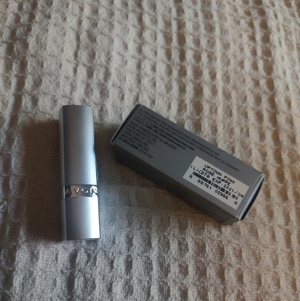 Avon Uptown Pink Lipstick